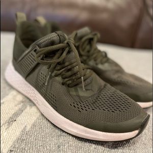 Mens Puma Insurge Mesh Sneakers